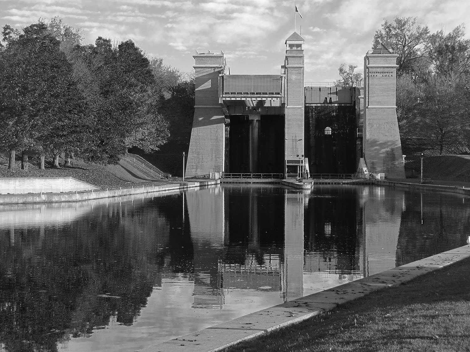 L’Écluse-Ascenseur-de-Peterborough, une merveille du génie civil (Photographie gracieusement fournie par le service des archives de la voie navigable Trent-Severn)