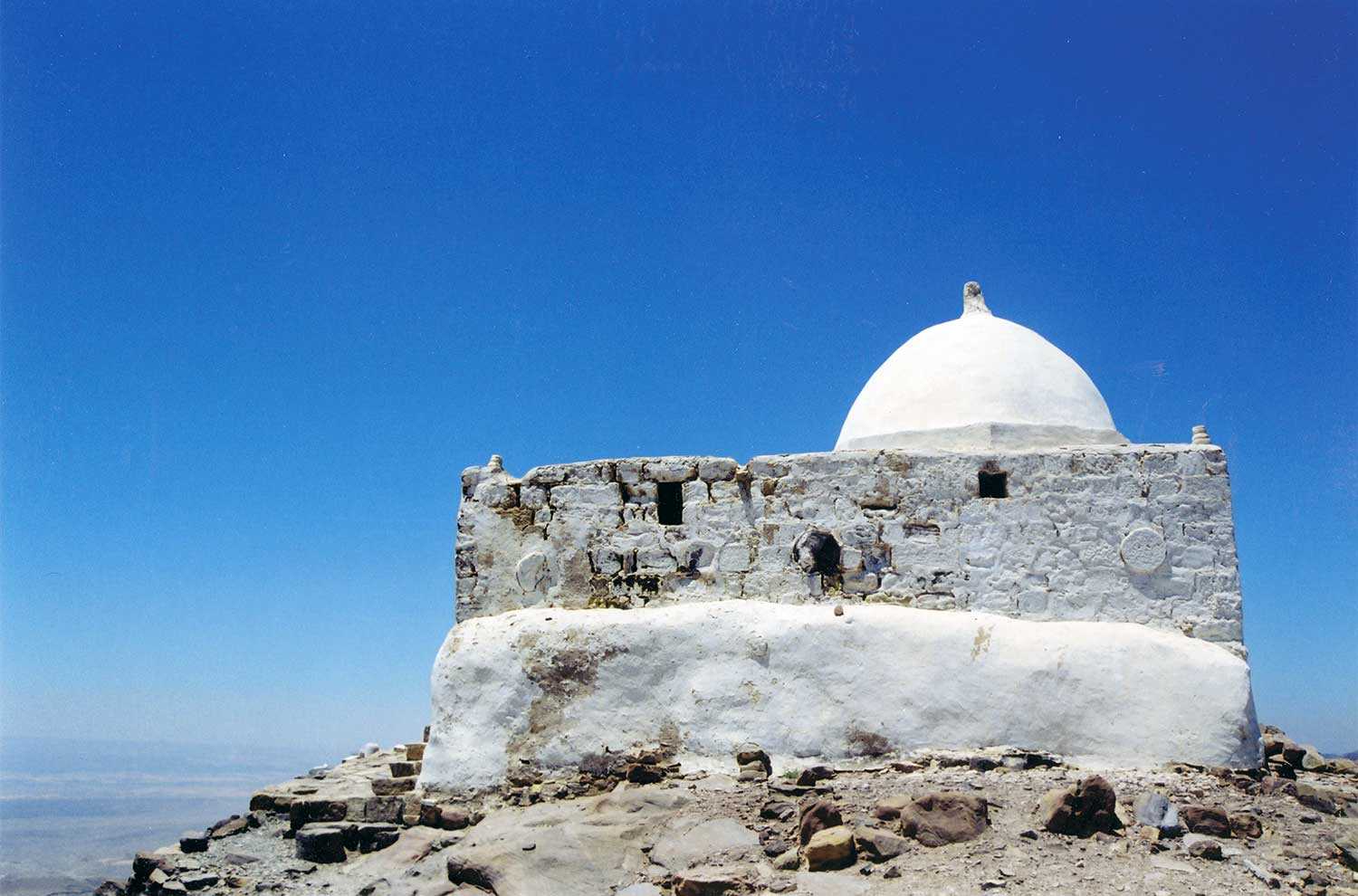 Ce lieu de pèlerinage situé au sommet de la montagne Djebel Haroun en Jordanie est célébré comme la tombe d’Aaron, frère de Moïse. (Avec l’aimable autorisation de Sean Fraser)