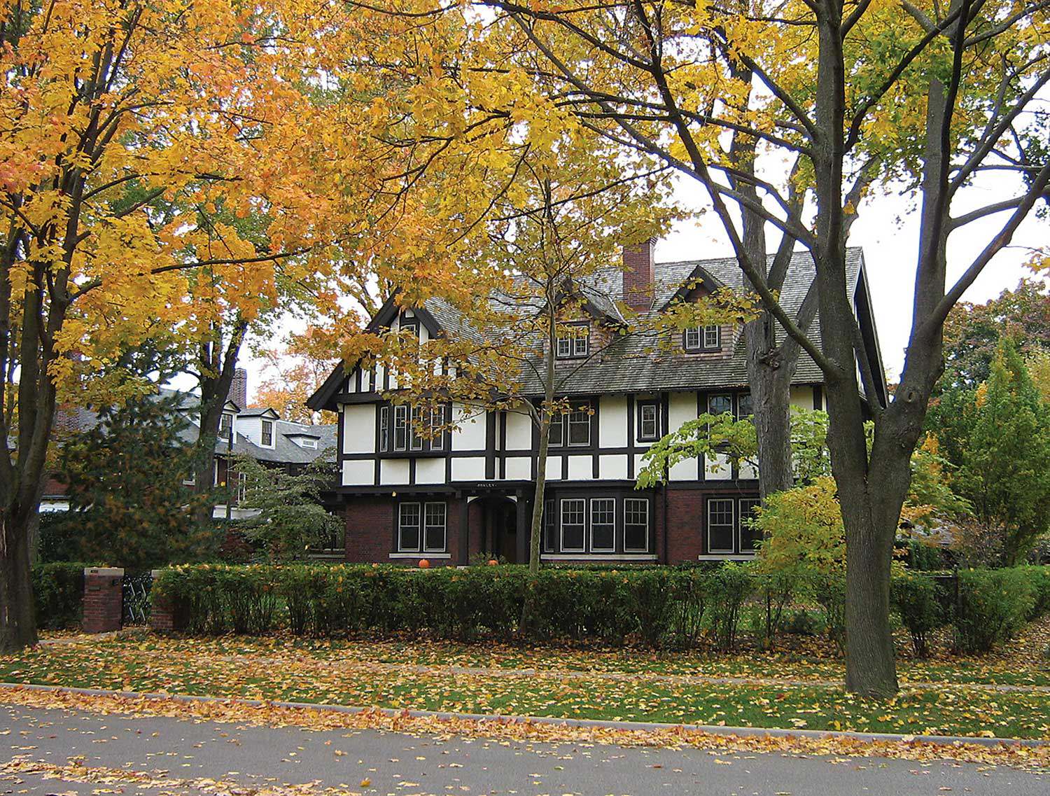 Foxley – La résidence Ambery-Isaacs, construite par Albert Kahn, Devonshire Road (photographie reproduite avec l’aimable autorisation de Pat Malicki)