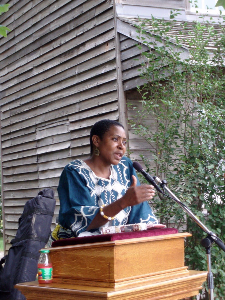 Afua Cooper aux célébrations du Jour de l’émancipation au site historique de la case de  l’oncle Tom, à Dresden.